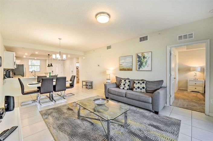 Image No.12-2 Bed Property for sale