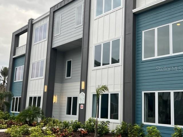 Image No.1-Propriété de 4 chambres à vendre à Kissimmee