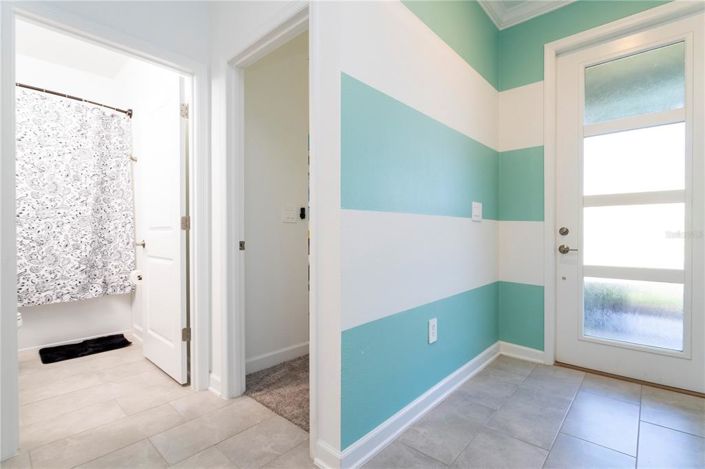 Image No.18-6 Bed Property for sale