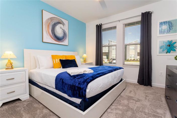 Image No.22-6 Bed Property for sale