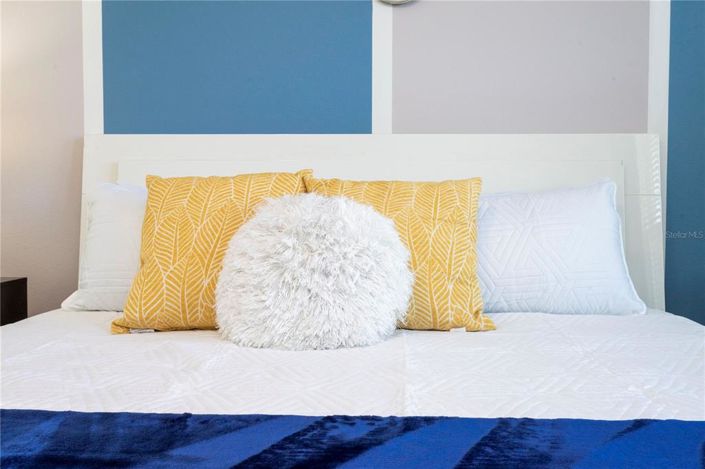 Image No.33-6 Bed Property for sale