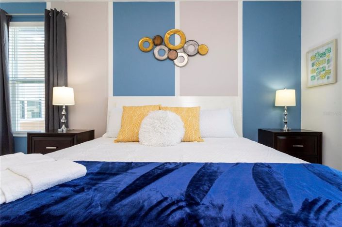 Image No.34-6 Bed Property for sale