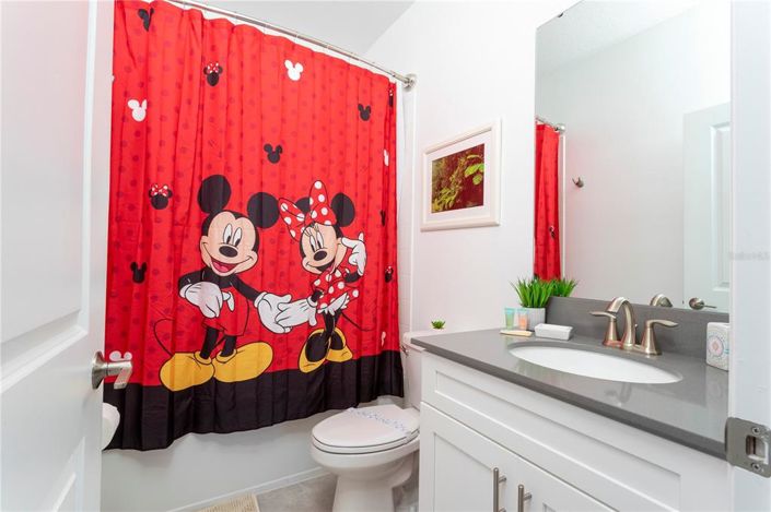 Image No.47-6 Bed Property for sale