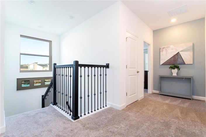 Image No.61-6 Bed Property for sale