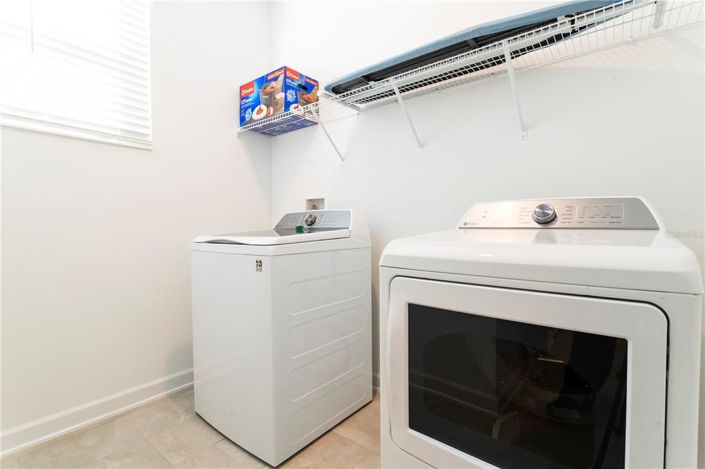 Image No.66-6 Bed Property for sale