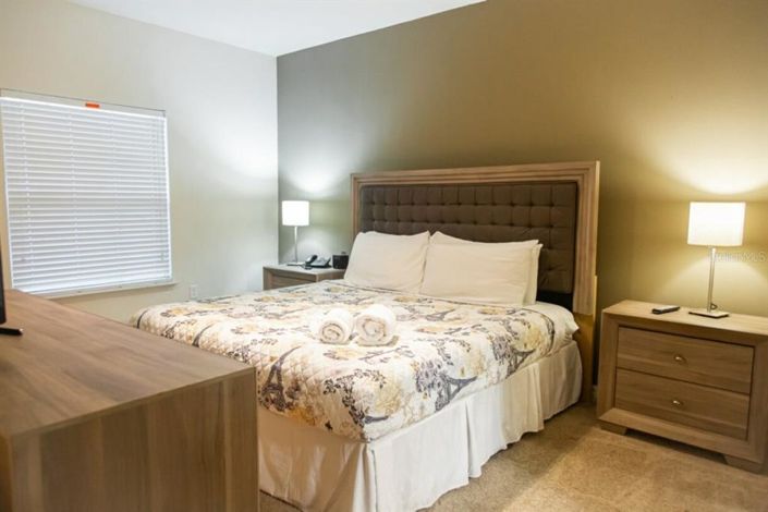 Image No.22-3 Bed Townhouse for sale