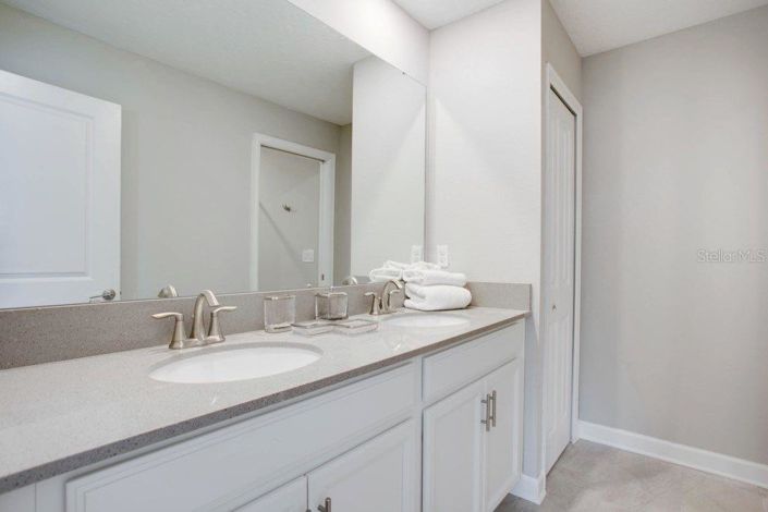 Image No.6-Propriété de 7 chambres à vendre à Kissimmee