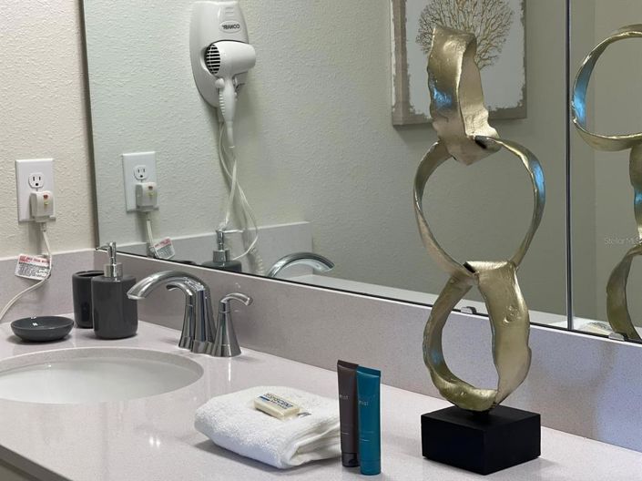 Image No.22-3 Bed Property for sale