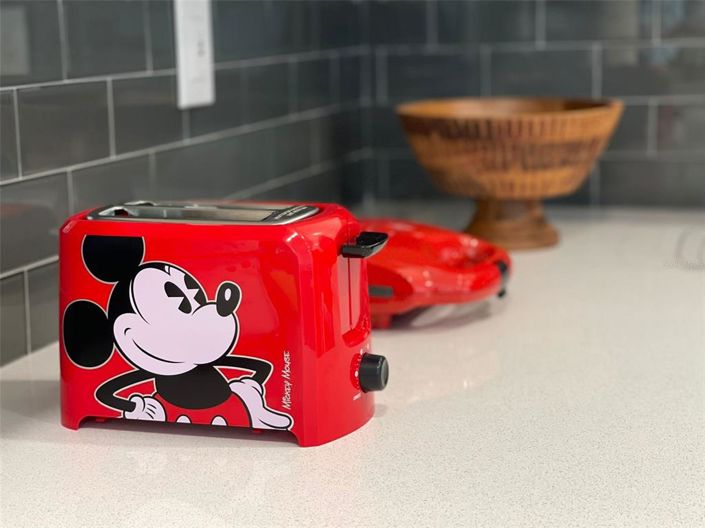 Image No.9-3 Bed Property for sale