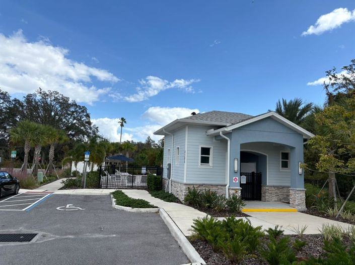 Image No.37-3 Bed Townhouse for sale