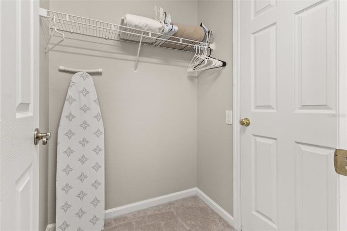 Image No.29-3 Bed Townhouse for sale