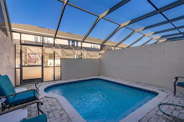 Image No.33-3 Bed Townhouse for sale