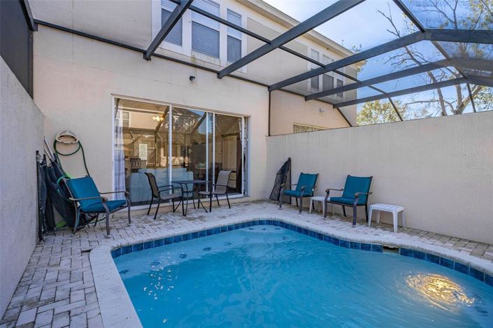 Image No.35-3 Bed Townhouse for sale