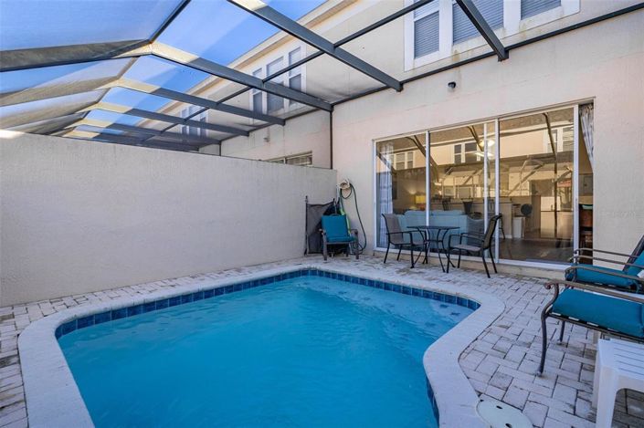 Image No.36-3 Bed Townhouse for sale