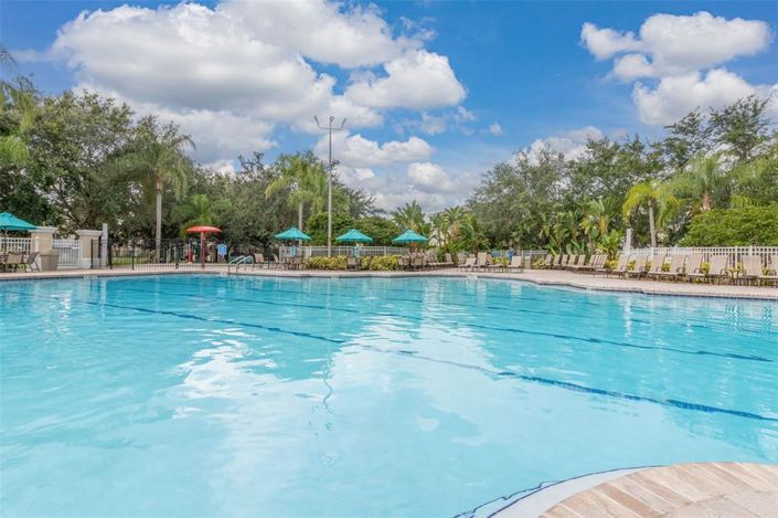 Image No.52-3 Bed Townhouse for sale