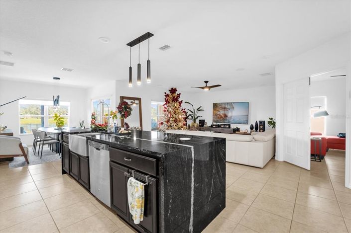 Image No.13-Propriété de 4 chambres à vendre à Kissimmee