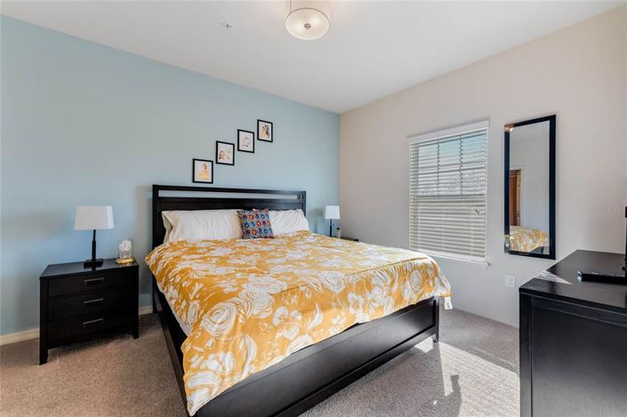 Image No.13-4 Bed Townhouse for sale