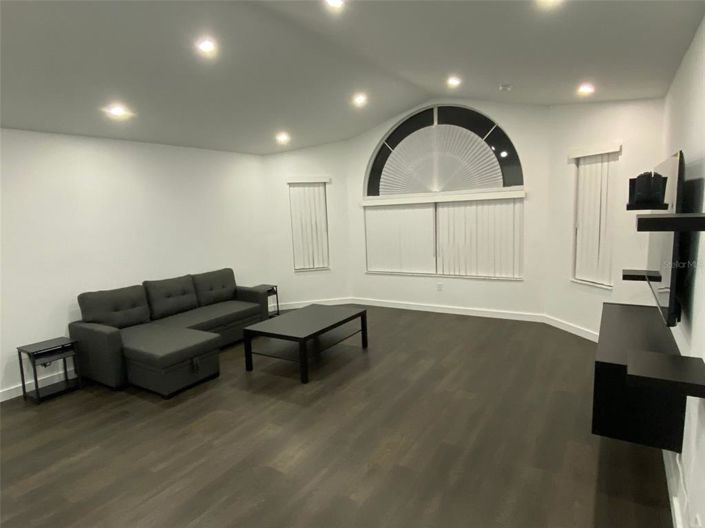 Image No.5-Propriété de 3 chambres à vendre à Kissimmee