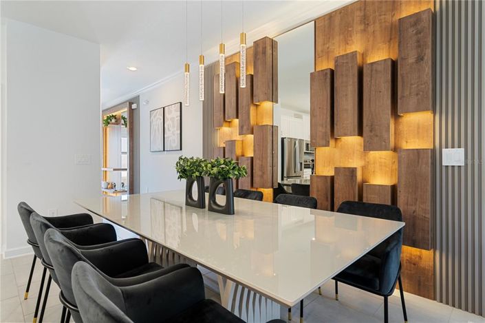 Image No.13-4 Bed Townhouse for sale