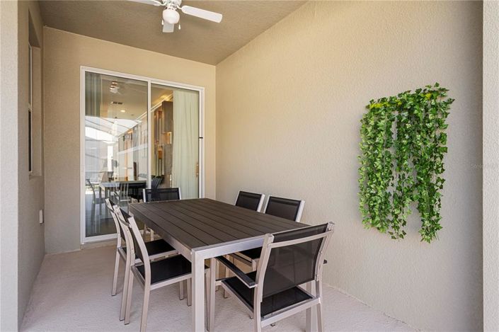 Image No.16-4 Bed Townhouse for sale