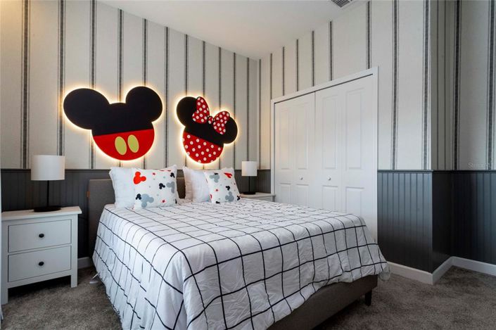 Image No.20-5 Bed Townhouse for sale