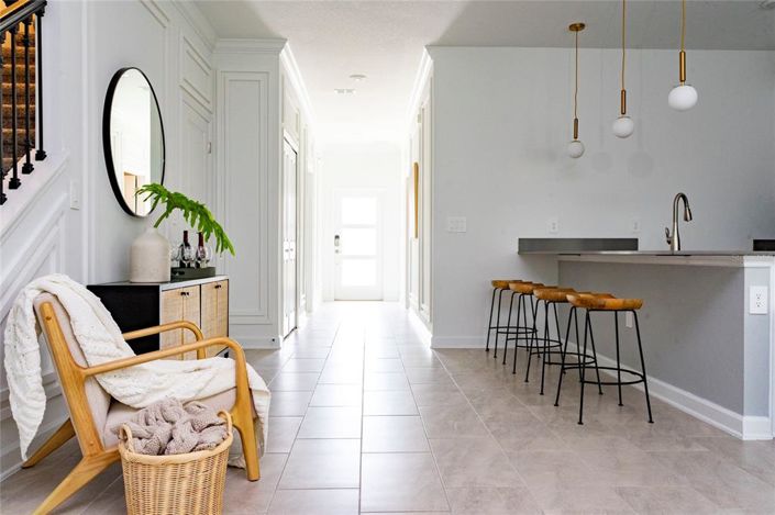 Image No.3-5 Bed Townhouse for sale