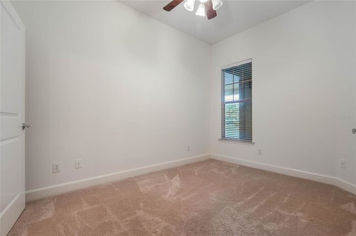 Image No.25-3 Bed Property for sale