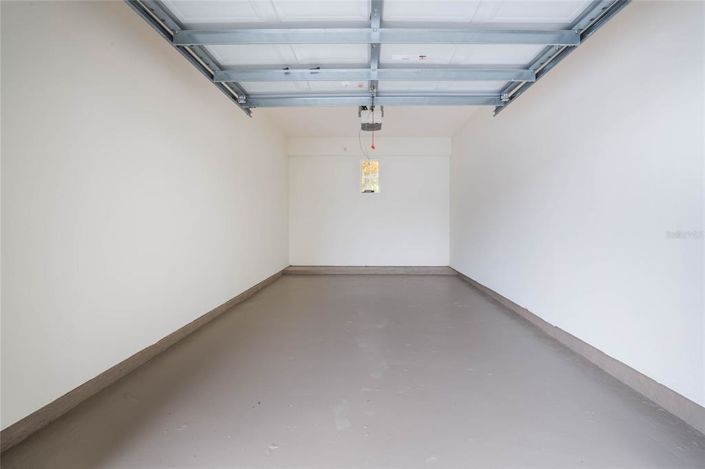 Image No.30-3 Bed Property for sale