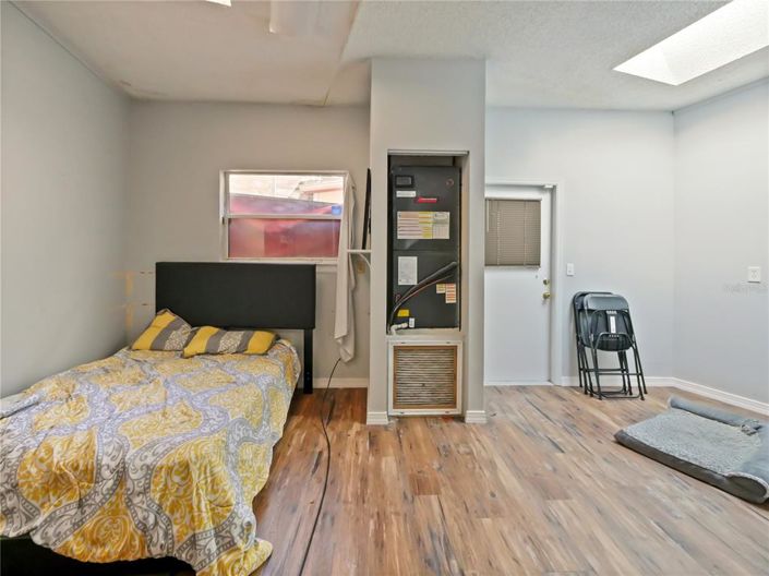 Image No.32-4 Bed Property for sale