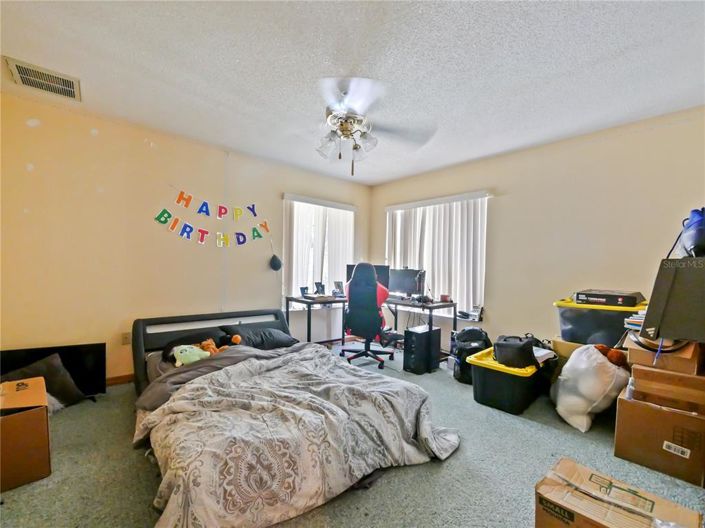 Image No.43-4 Bed Property for sale