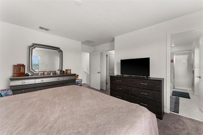 Image No.14-3 Bed Townhouse for sale