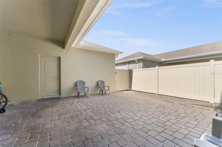 Image No.23-3 Bed Townhouse for sale