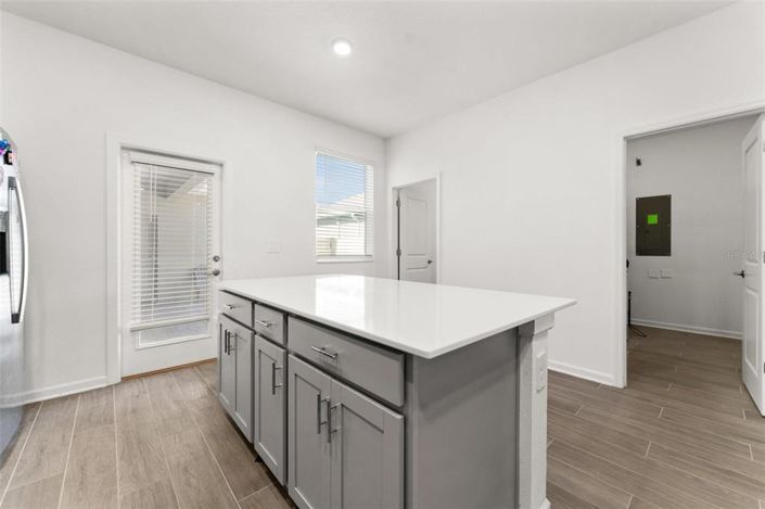 Image No.9-3 Bed Townhouse for sale