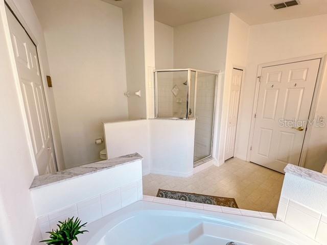 Image No.17-4 Bed Property for sale