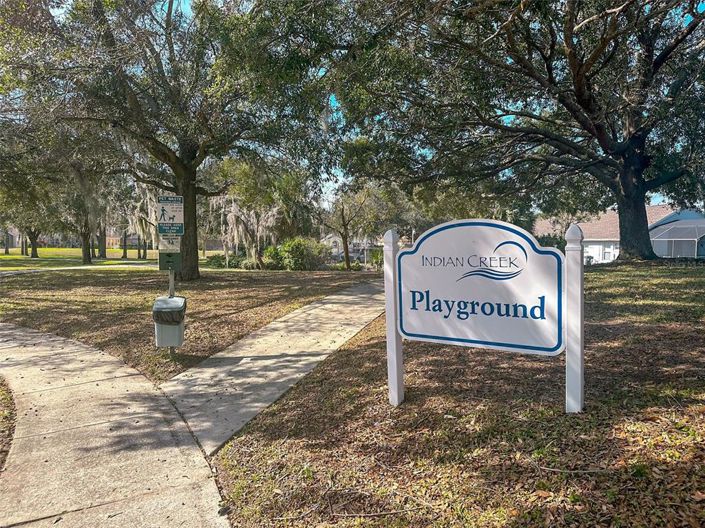 Image No.37-4 Bed Property for sale