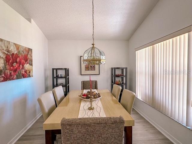 Image No.8-4 Bed Property for sale