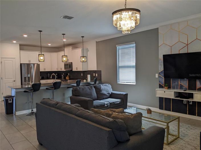 Image No.14-9 Bed Property for sale