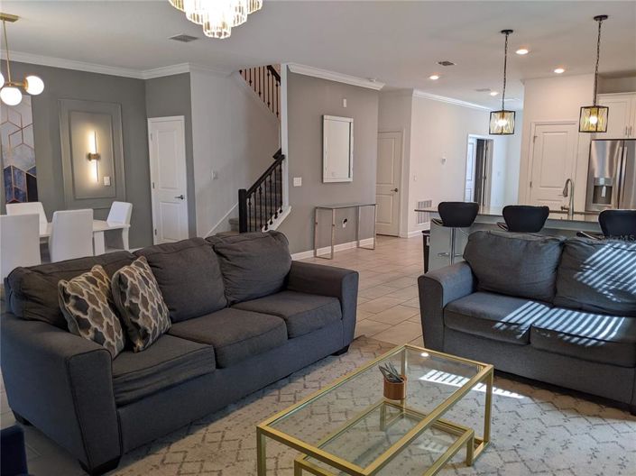 Image No.16-9 Bed Property for sale