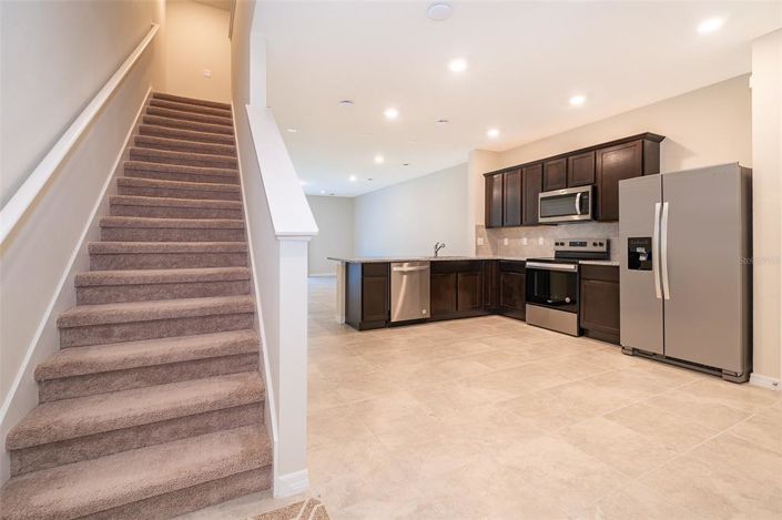 Image No.4-3 Bed Townhouse for sale