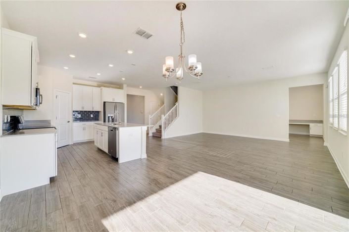 Image No.5-Propriété de 5 chambres à vendre à Kissimmee