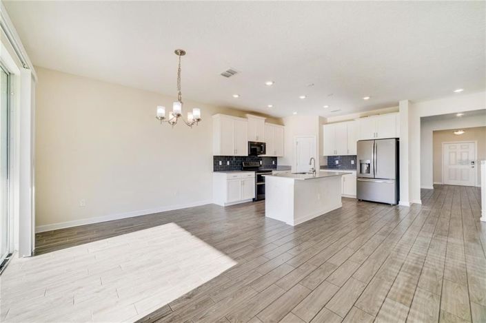 Image No.7-Propriété de 5 chambres à vendre à Kissimmee