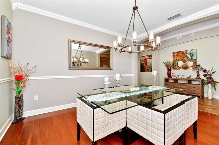 Image No.10-4 Bed Property for sale