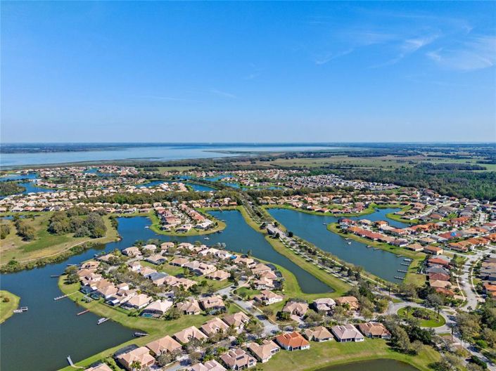 Image No.67-4 Bed Property for sale