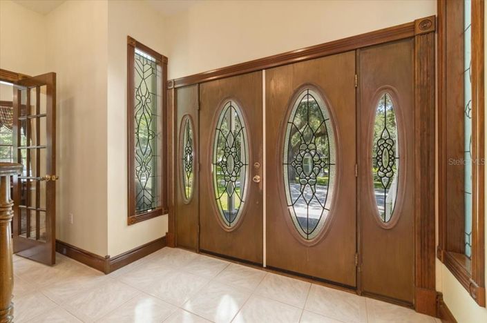 Image No.6-5 Bed Property for sale