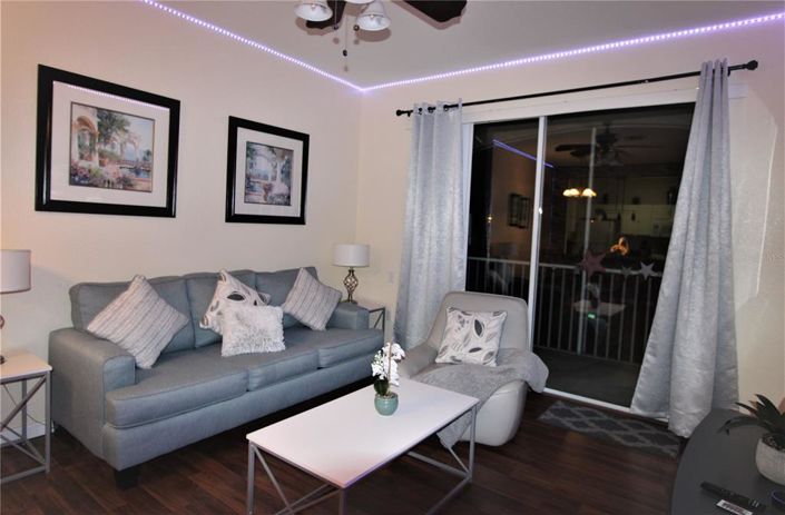 Image No.4-Propriété de 2 chambres à vendre à Kissimmee