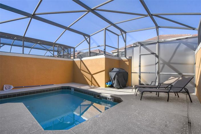 Image No.21-4 Bed Townhouse for sale