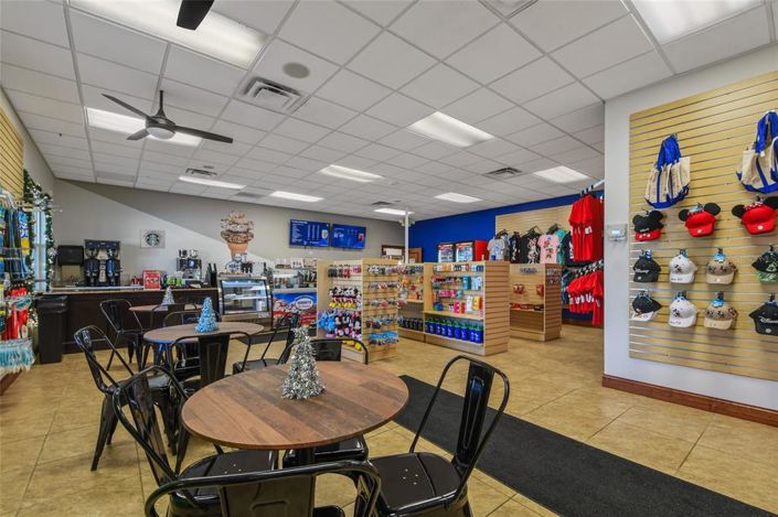 Image No.27-4 Bed Townhouse for sale