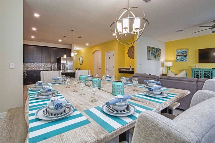 Image No.4-Propriété de 6 chambres à vendre à Kissimmee