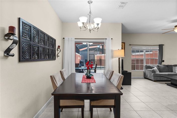 Image No.10-4 Bed Townhouse for sale