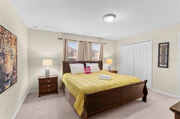 Image No.19-4 Bed Townhouse for sale